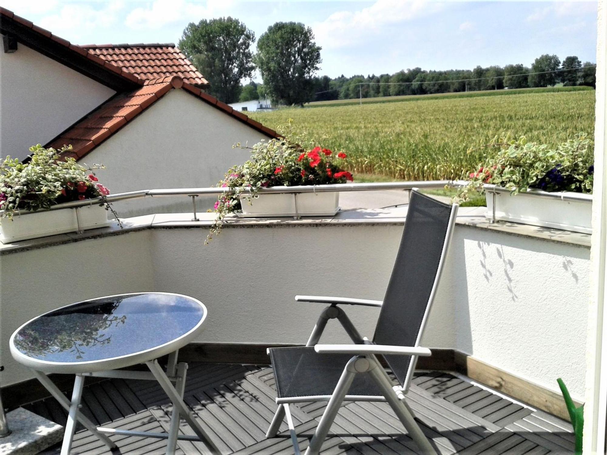 Ferienwohnung Beim Ried Bad Waldsee Exteriör bild